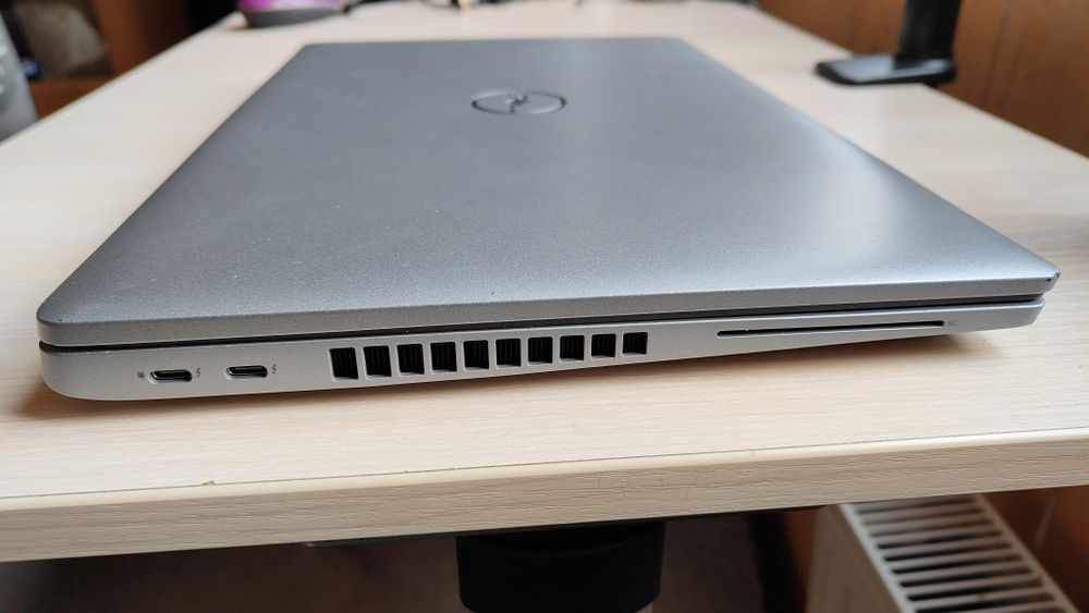 Ноутбук DELL i7-1185G7/Nvidia MX 450 2 Gb+ intel Iris Xe/8 Gb/SSD 256 Gb NVME/15,6" FHD ІPS