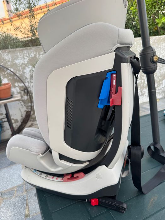 Cadeira para criança auto