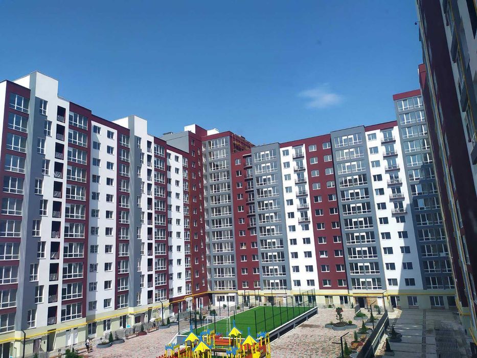 Продам, Центр, 1к 42м.кв., в районі Княгинен