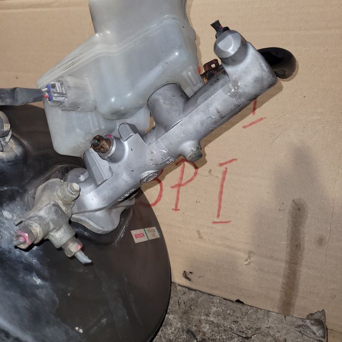 Serwo pompa hamulcowa Toyota Corolla Verso I E12 2003r