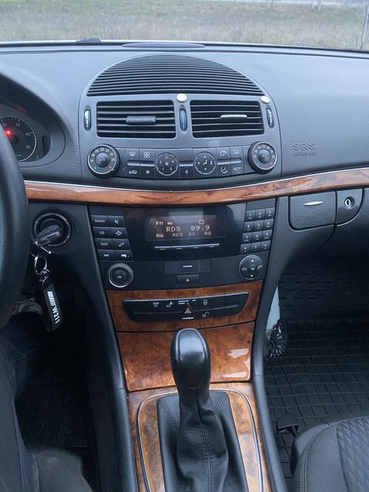 Mersedes-Benz E-Class W211 270CDI