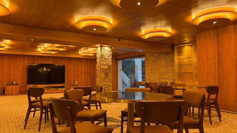 Salão para eventos / reuniões