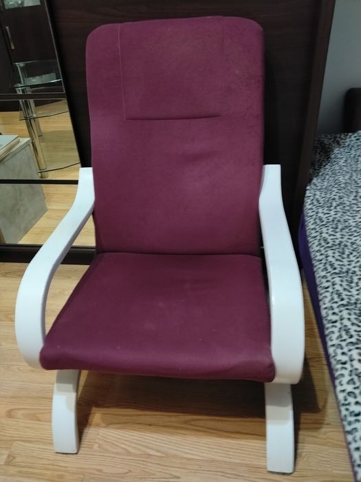 Fotel finka kolor bordo .
