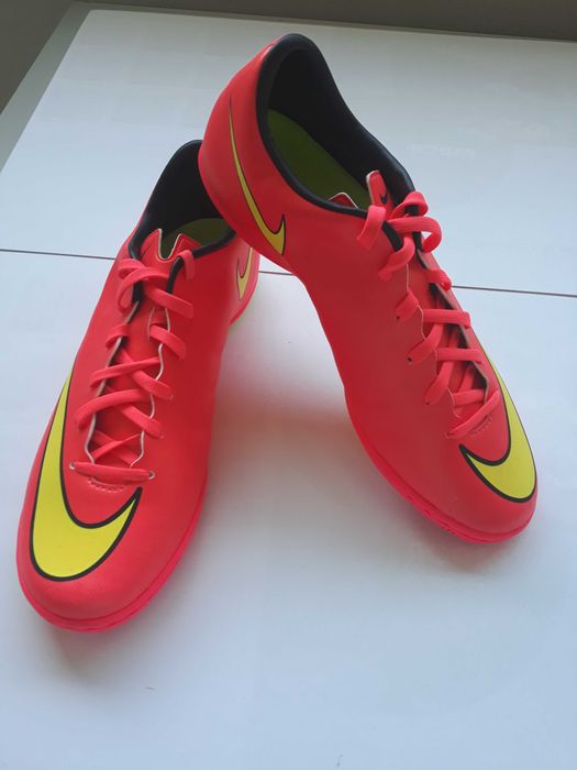 Nike Mercurial Victory V IC N.º 40 - PROMOÇÃO