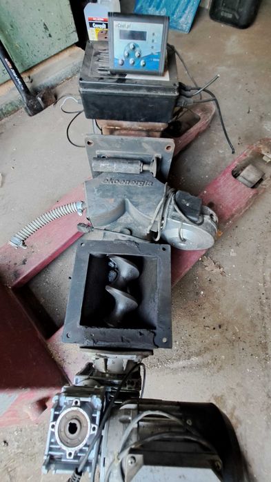 Witam.Palnik ekoenergia 10-35kw wraz ze sterownikiem ECOAL.