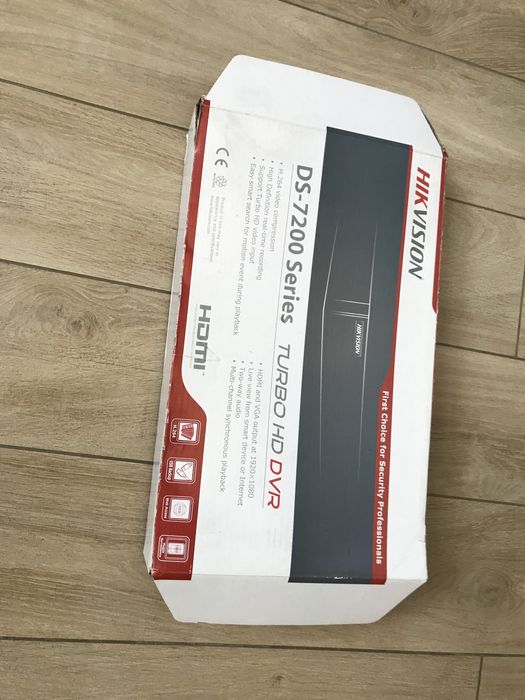 Видеорегистратор Hikvision DS-7204HGHI-SH