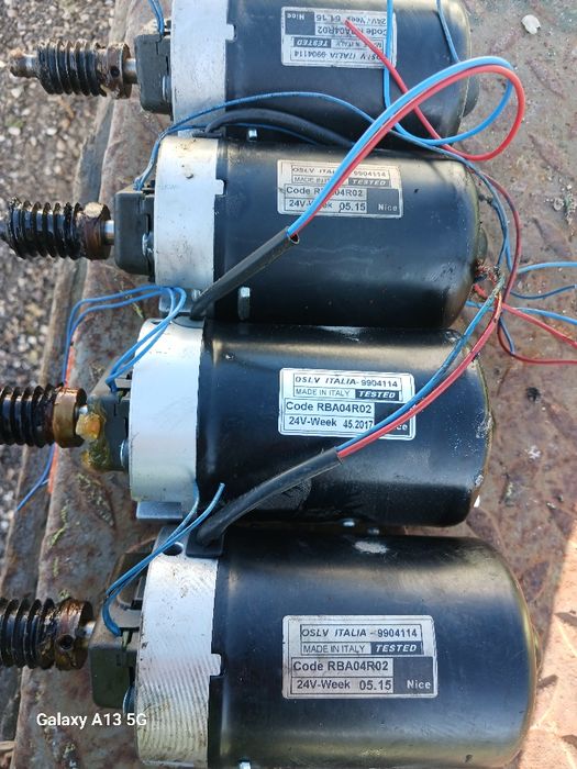 2  Motores Portões NICE