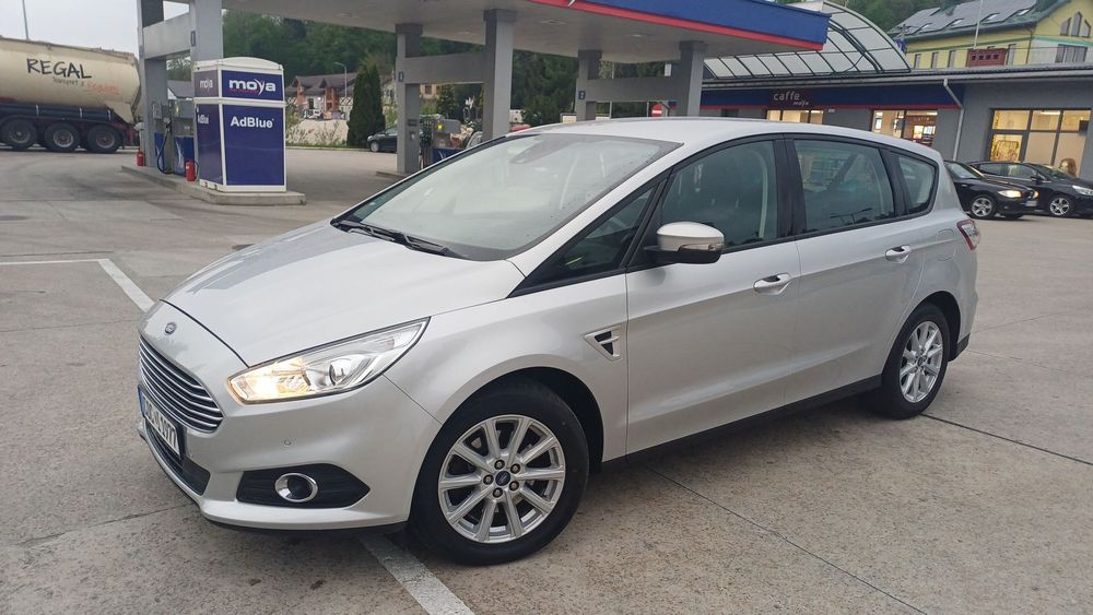 Ford S-Max