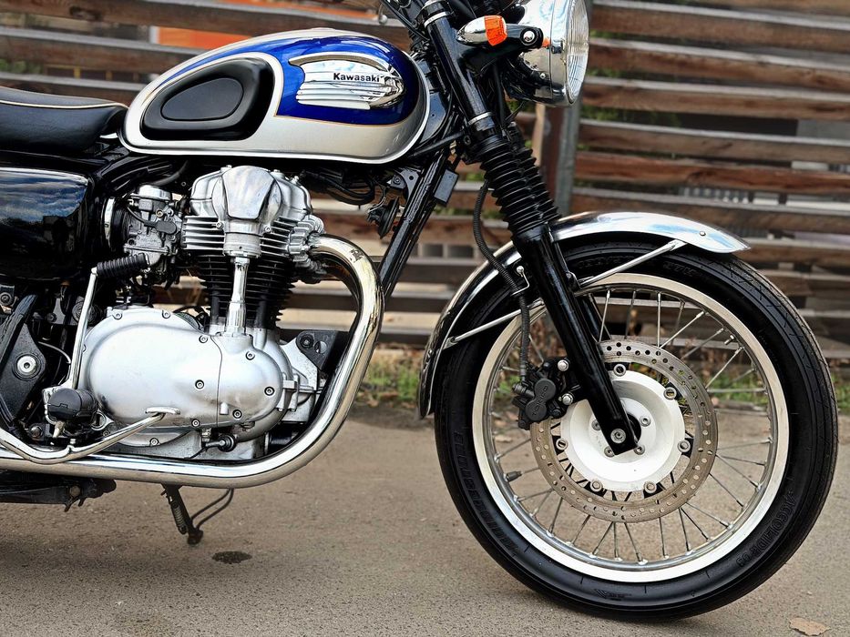 Kawasaki W650 2000 року, 1,3 тис. км пробігу