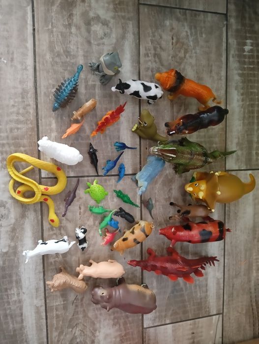 Zwierzęta zwierzątka farma dinozaury