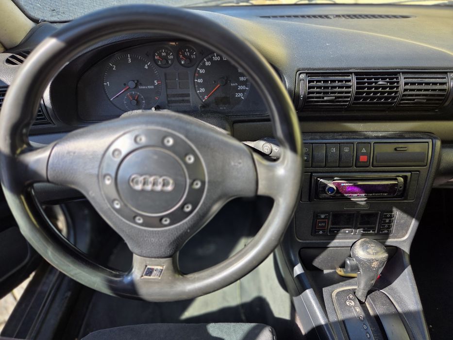 VENDO  AUDI A4 1.9tdi