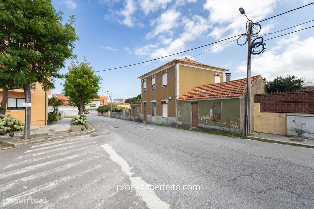 Moradia T5 Venda em Anta e Guetim,Espinho