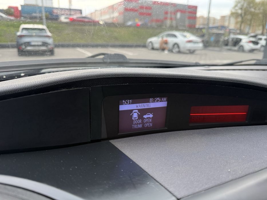 Продам Mazda 3..
