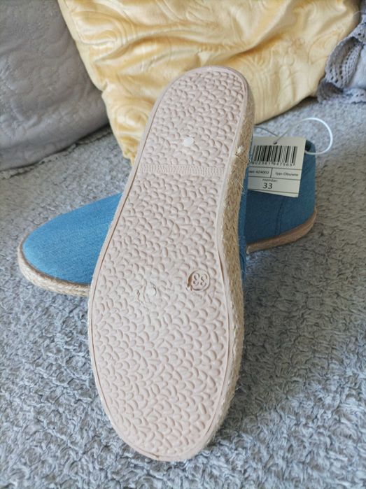 Espadryle dla dziewczynki NOWE r.33