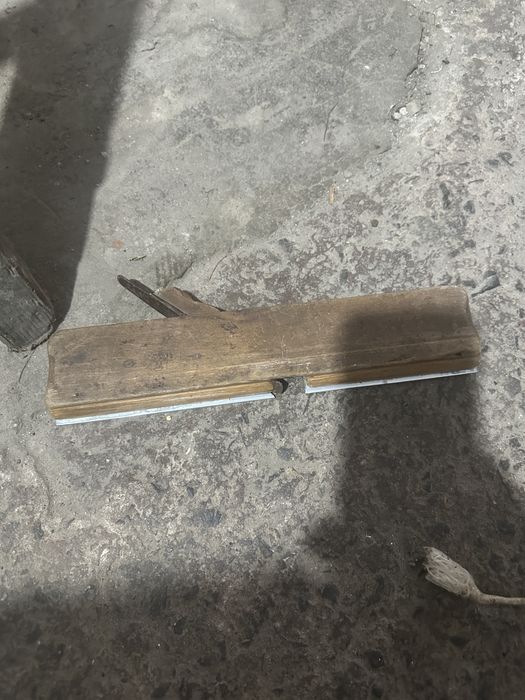 Рубанки і напильники.