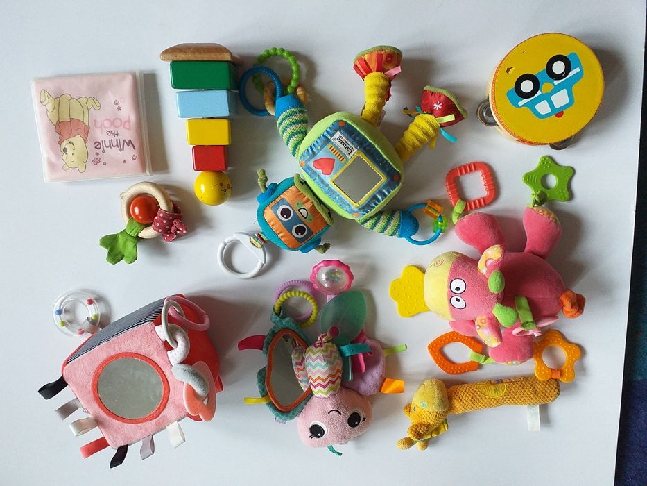 Zabawki zestaw zabawek maskotki dla maluszka Lamaze Bright Starts bajo