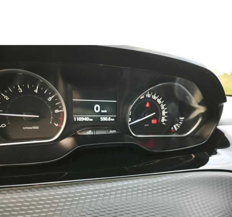 Peugeot 2008 1.2 VTI  PureTech