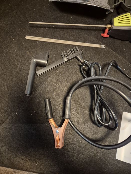 Ręczna spawarka inwektorowa