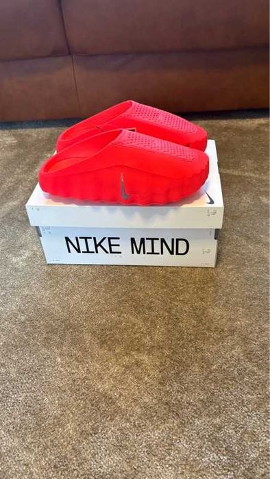 Nike Mind 001 Slide Solar Red Rozmiar 46