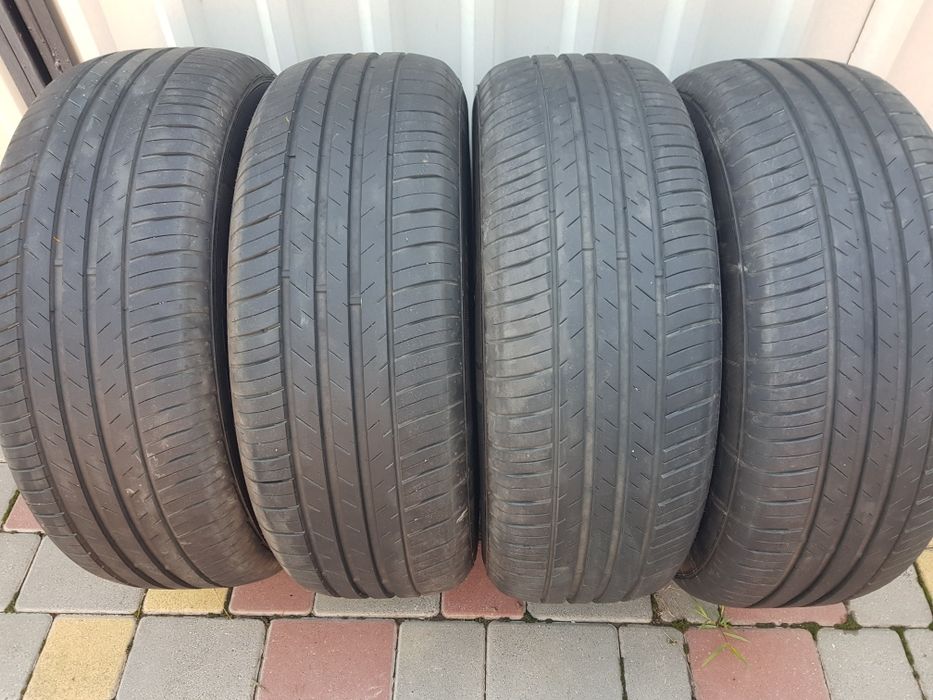 Автошини Capsen S 801 215/65/16