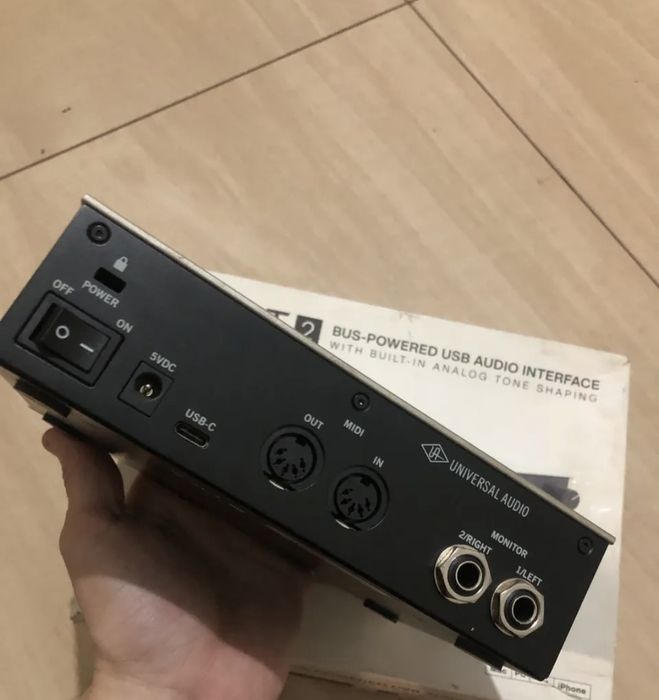 Interface de Áudio VOLT 2 - Universal Áudio