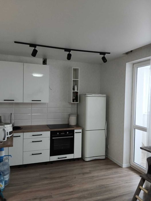 Продам 1 комн. квартиру с ремонтом, мебелью и техникой ЖК Птичка РА