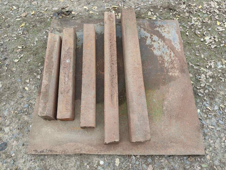 Металевий лист 16мм квадрат 100/100 мм  80/80мм