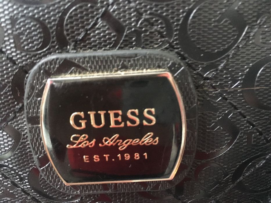 Женская сумка guesd