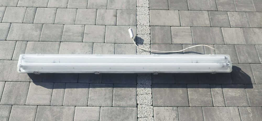 Oprawa hermetyczna,  garażowa, 2x36W