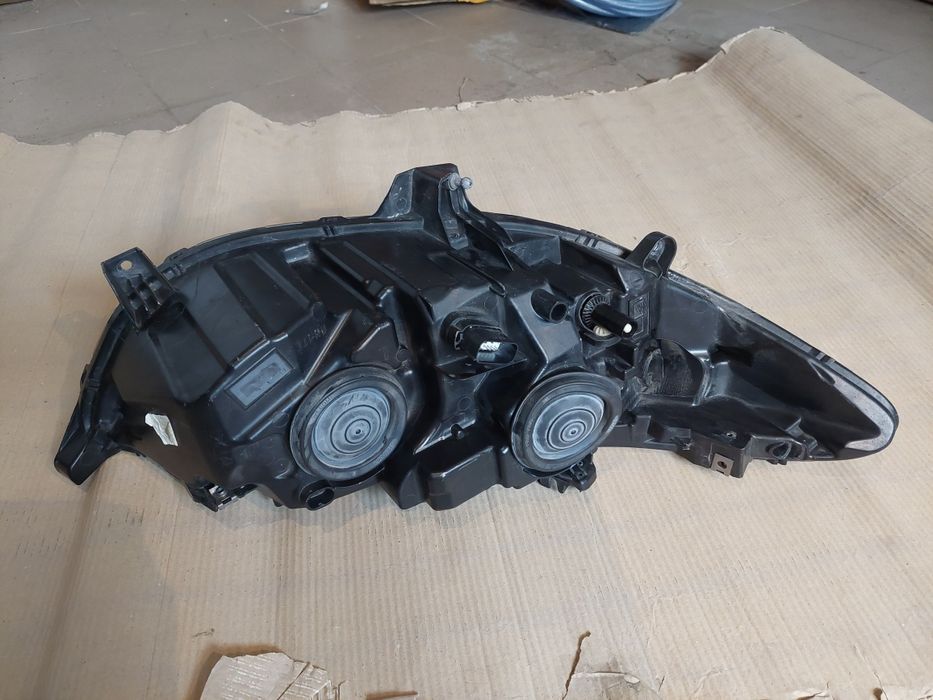 Lampy Ford Mondeo Mk5