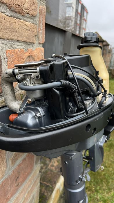 Лодочний мотор  Yamaha 4