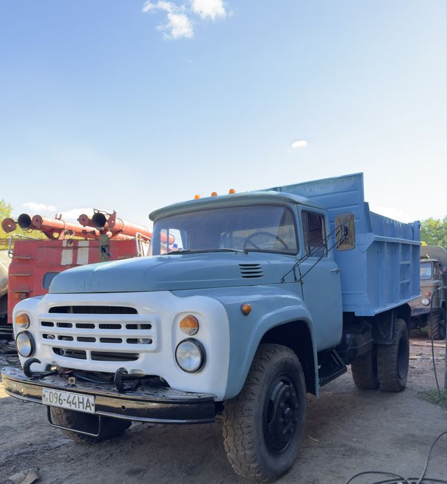 Зил ММЗ Коротиш гарний стан