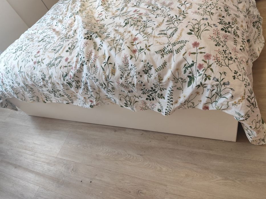 Cama MALM 140*200 Casal (IKEA) branca