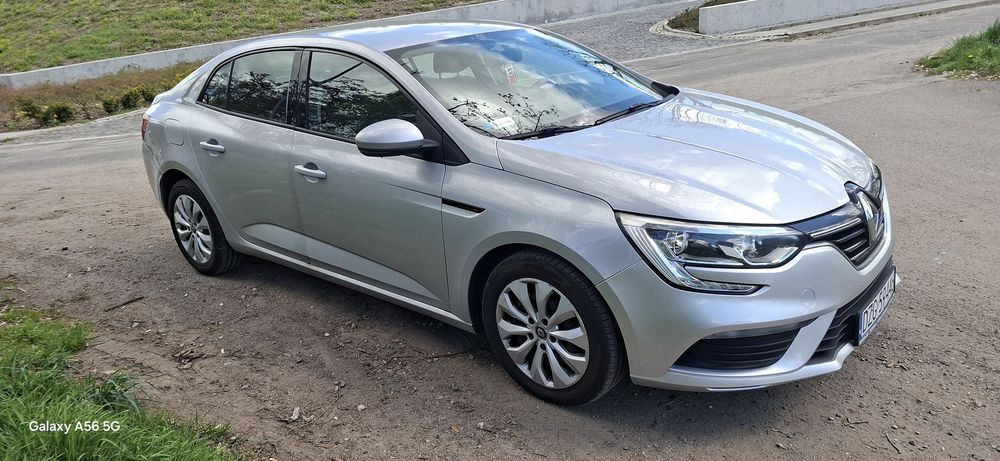 Renault Megane Ubezpieczony OC wrzesień 2027,komplet opon,klimatyzacja ,tempomat,elek