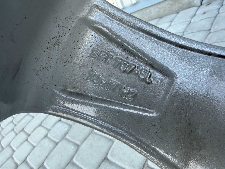 Диски Platin R17 5x114,3 7J ET50 Kia Hyundai Toyota Mazda Mitsubishi