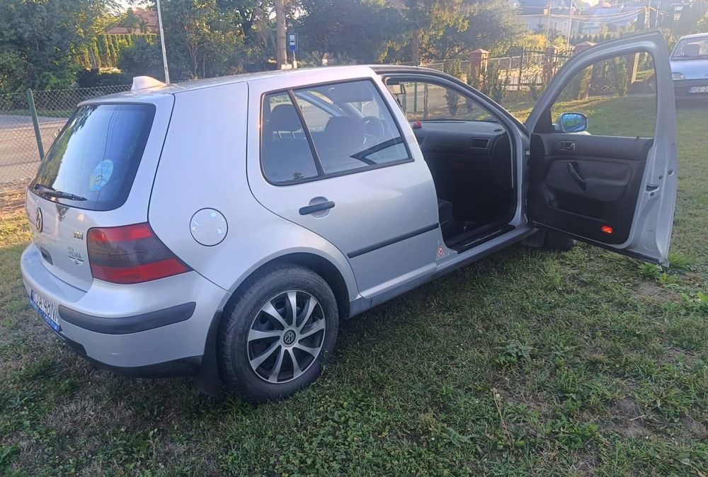 Volkswagen Golf 4 Doinwestowany