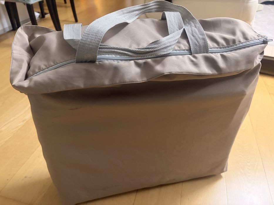 Berço LullaGo da Chicco. Portatil e lavável.