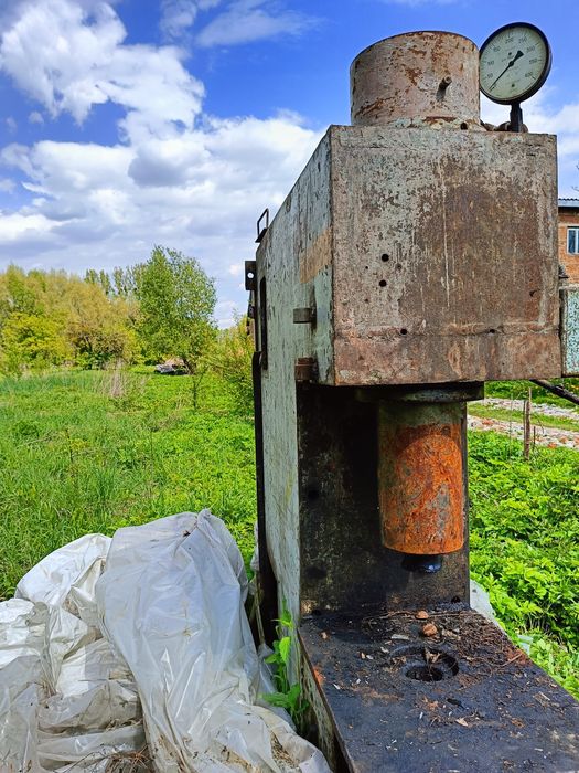 Продам ПРЕС  повністю робочий 380w