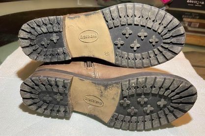 Botas altas, castanhas, forradas, Graceland, tamanho 32