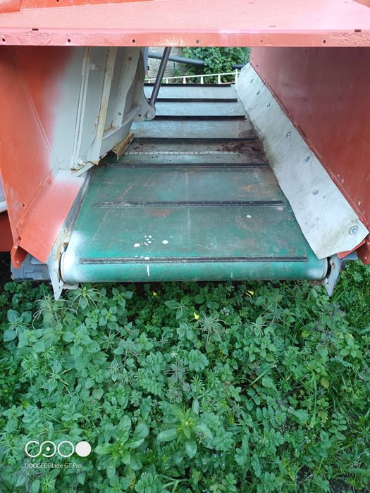 Unifeed  kuhn usado