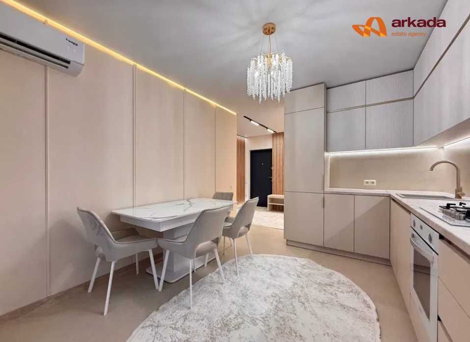 Продаж 1-кімнатної квартири з ремонтом! Неподалік центру!