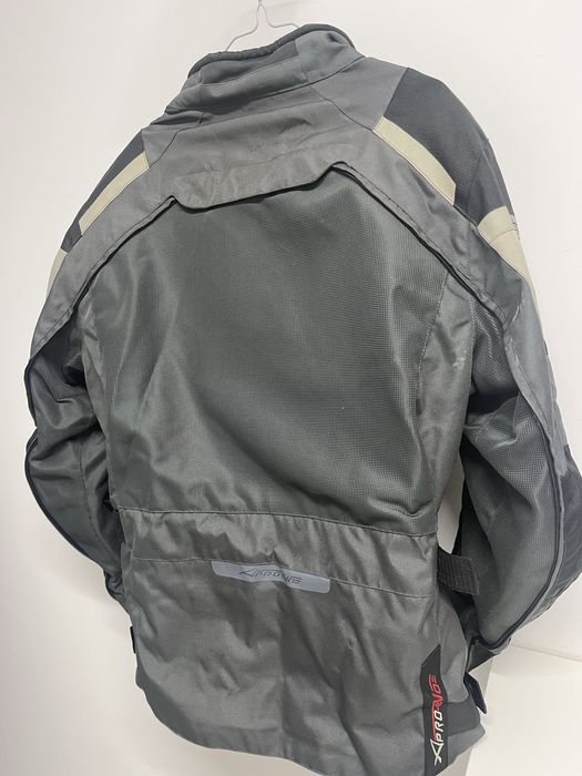 Casaco de mota XXL marca Xpro-Evoe