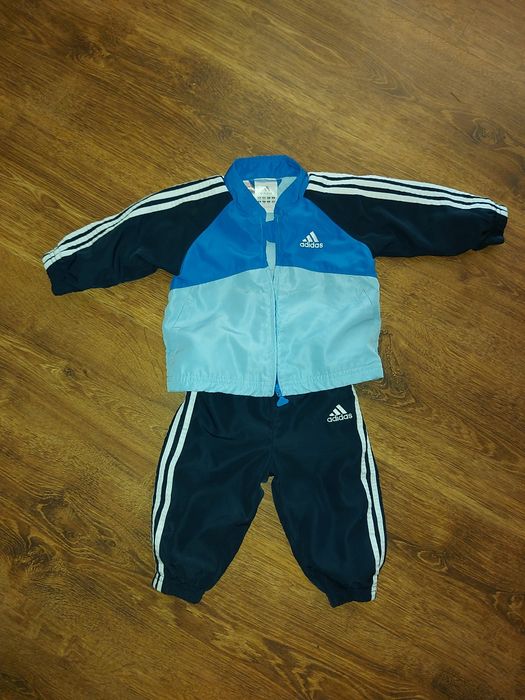 Спортивний костюм adidas  для малюка