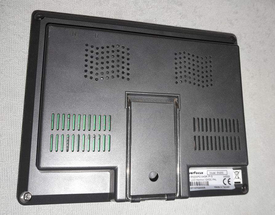 Монитор видеонаблюдение EverFocus EN-220