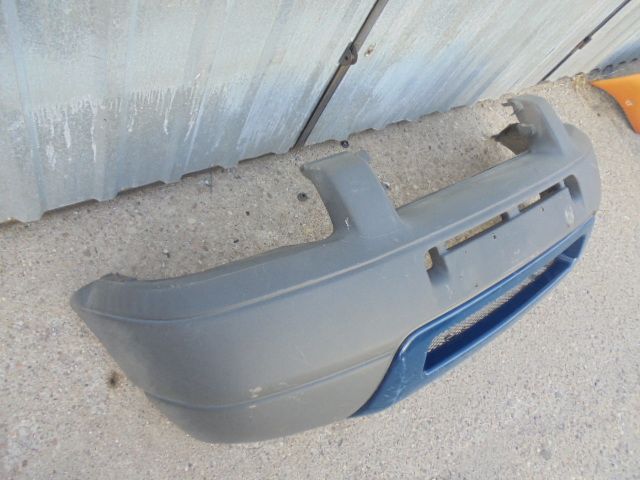 Zderzak przedni Land Rover Freelander