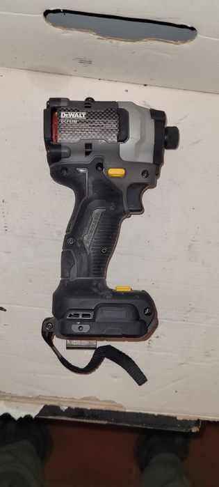 DeWALT dcf85m McLaren F1 special edition | zakrętarka udarowa 18v/20v