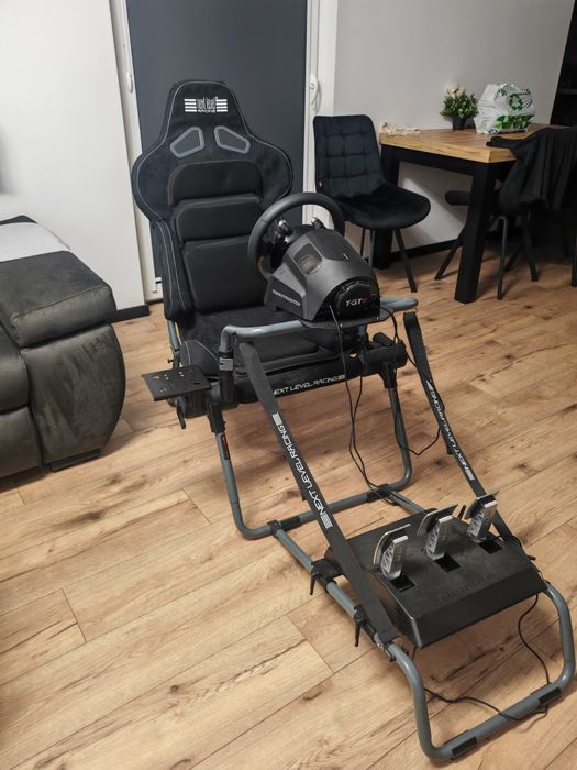 Kierownica Thrustmaster T-GT II + Stojak / Jak nowa