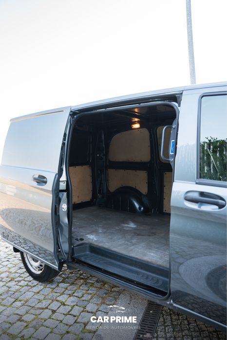 Mercedes Vito 111