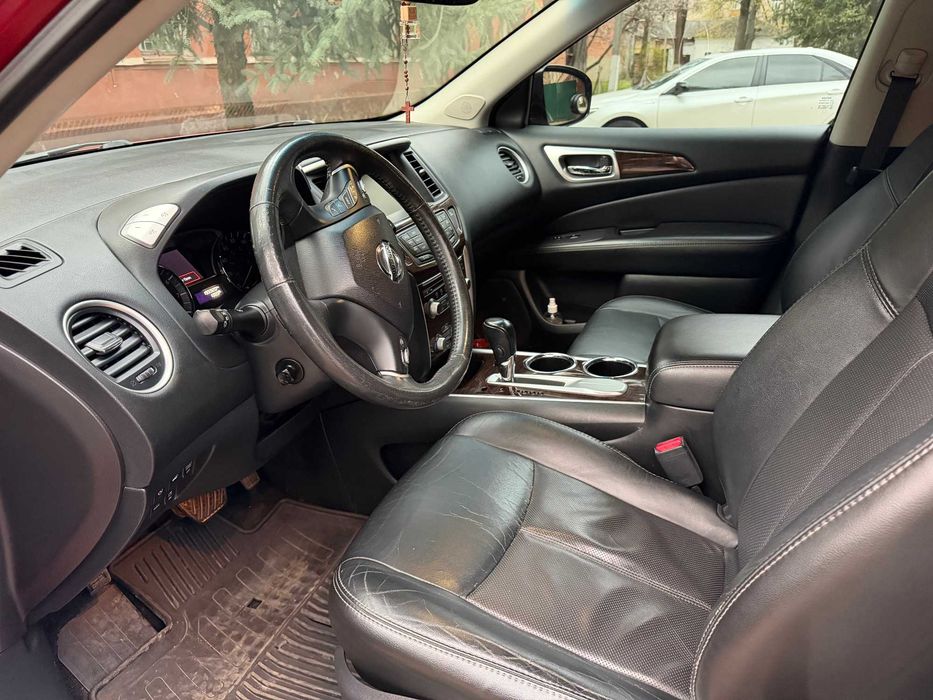 Nissan Pathfinder 2.5 гибрид  (R52)