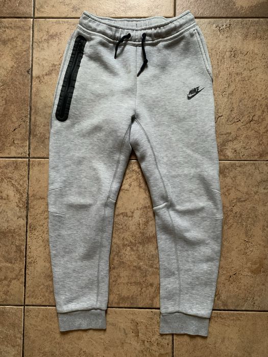 Штани Nike Tech Fleece. 147-158. Xs